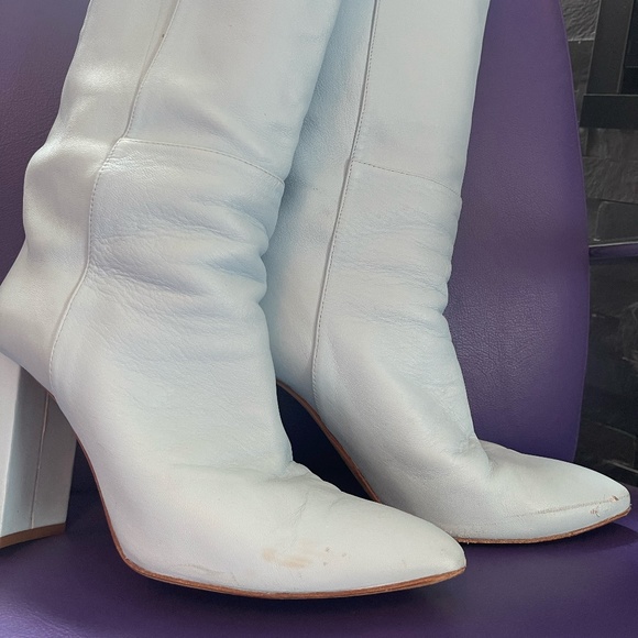 Toral Sofia Tall Heeled Slip On Boot - Picture 6 of 7